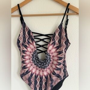 Elegant Pink and Black Geometric One-Piece Swimsuit